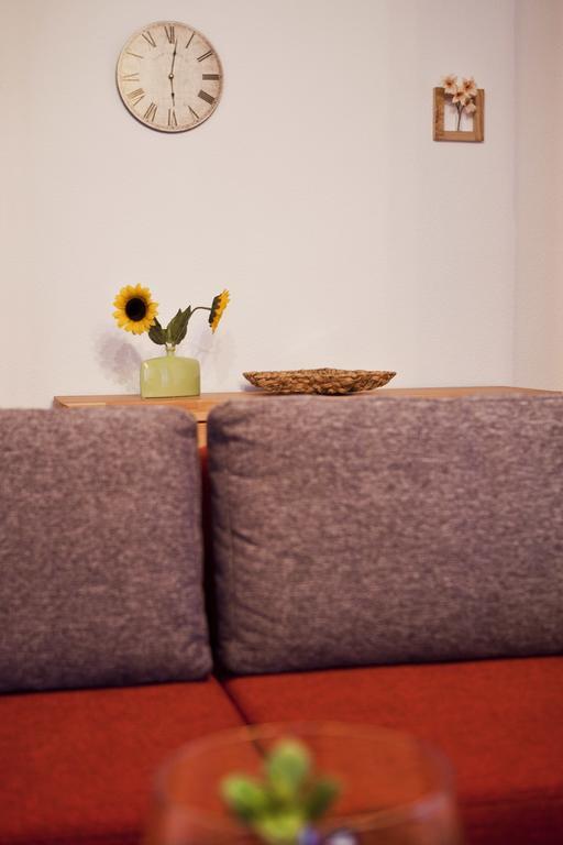 Ferienwohnung Auszeit Am Kurpark Bad Berka - Balkon - Ruhige Lage- Gratis Parkplatz & Wlan Номер фото